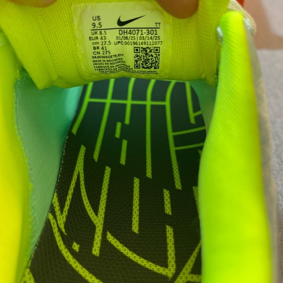 Nike Air Zoom Pegasus 39 Barely Green Running Men's Shoe Size 9.5 DH4071-301 - Picture 10 of 11